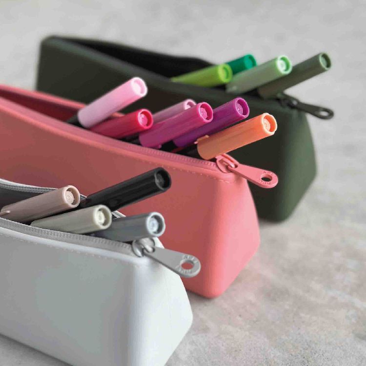 Pennenzak Apli Triangular Silicone Pencil, driehoekig | Up North